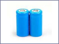 Accus rechargeables RCR123A 700 mAh Pack de 2 accus lithium